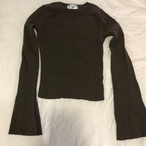 LF bell sleeve long sleeve top